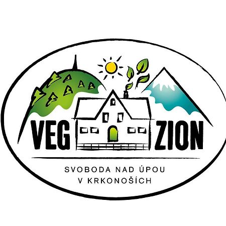 Vegzion - Vegan B&B Svoboda nad Upou Exterior photo