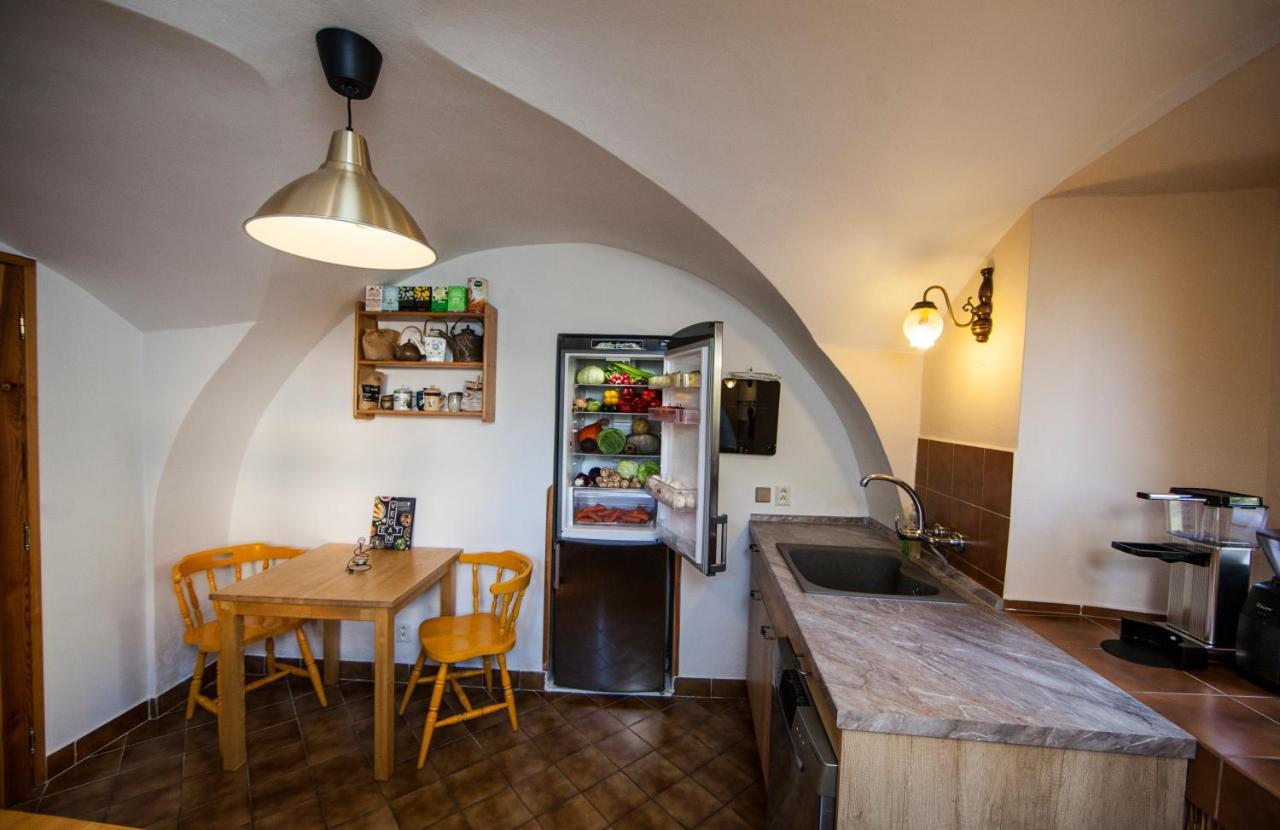 Vegzion - Vegan B&B Svoboda nad Upou Exterior photo